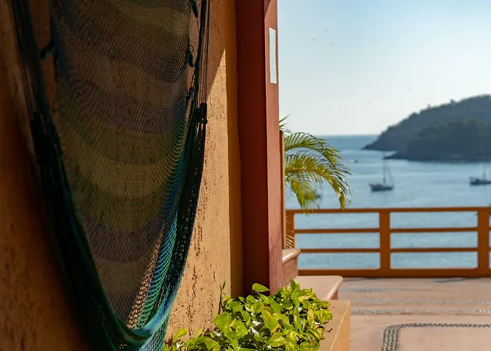 Irma 4* Zihuatanejo