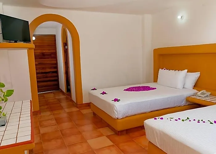 Irma Hotel Zihuatanejo
